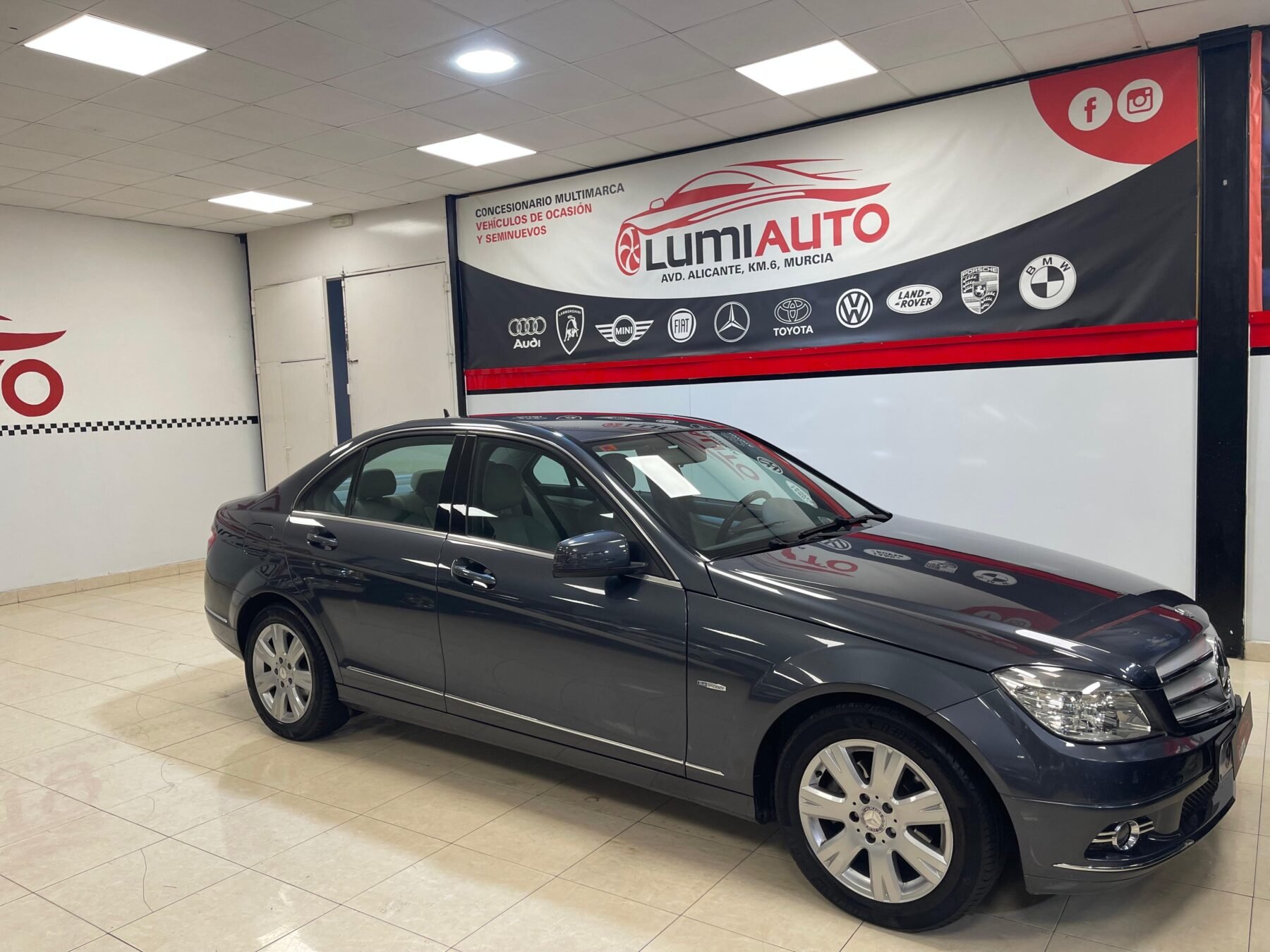 MERCEDES-BENZ CLASE C 200 CDI