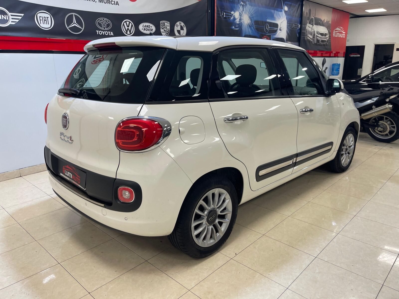 FIAT 500L 1.4 16v