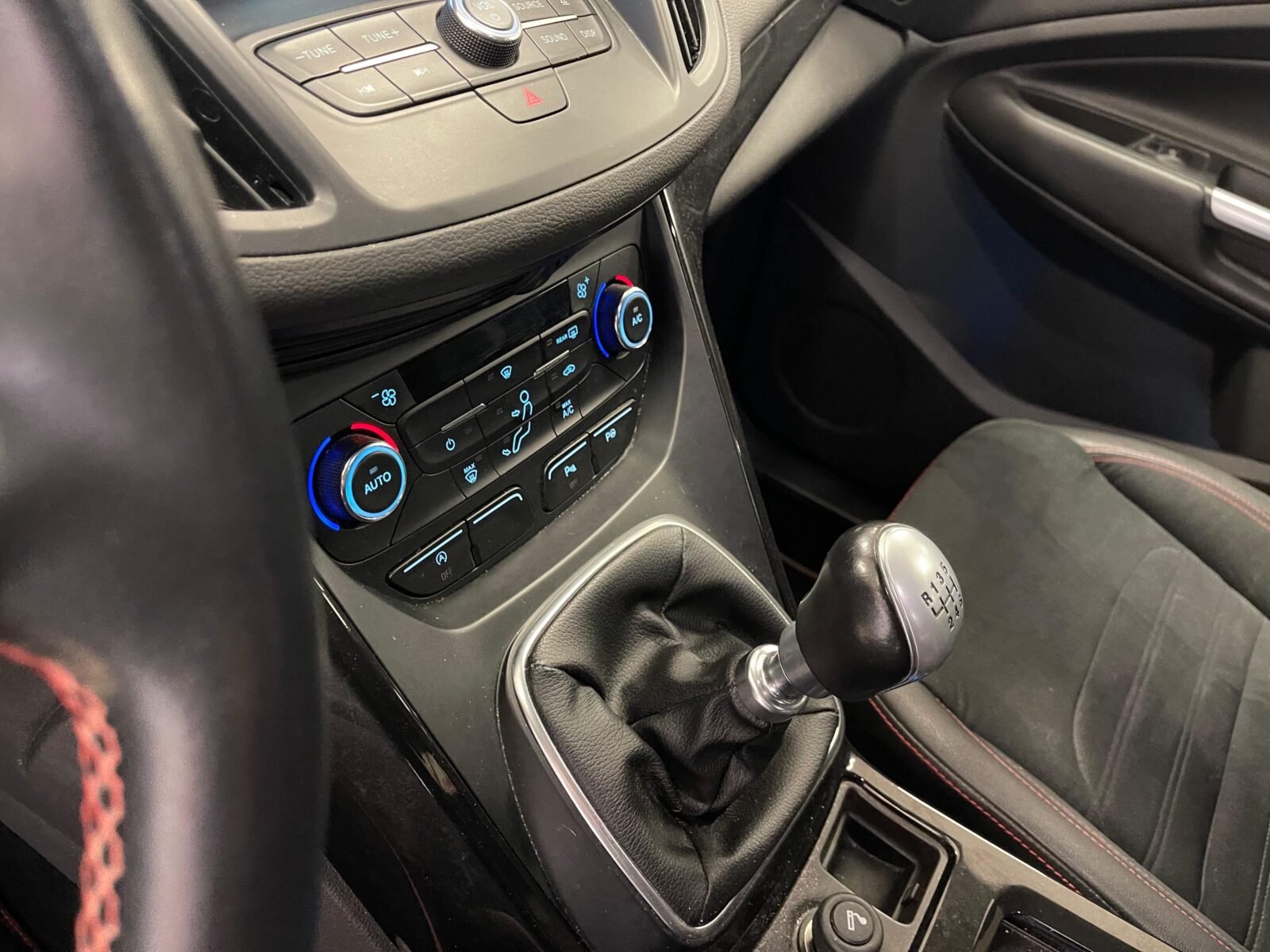 FORD Kuga 1.5 Ecoboost