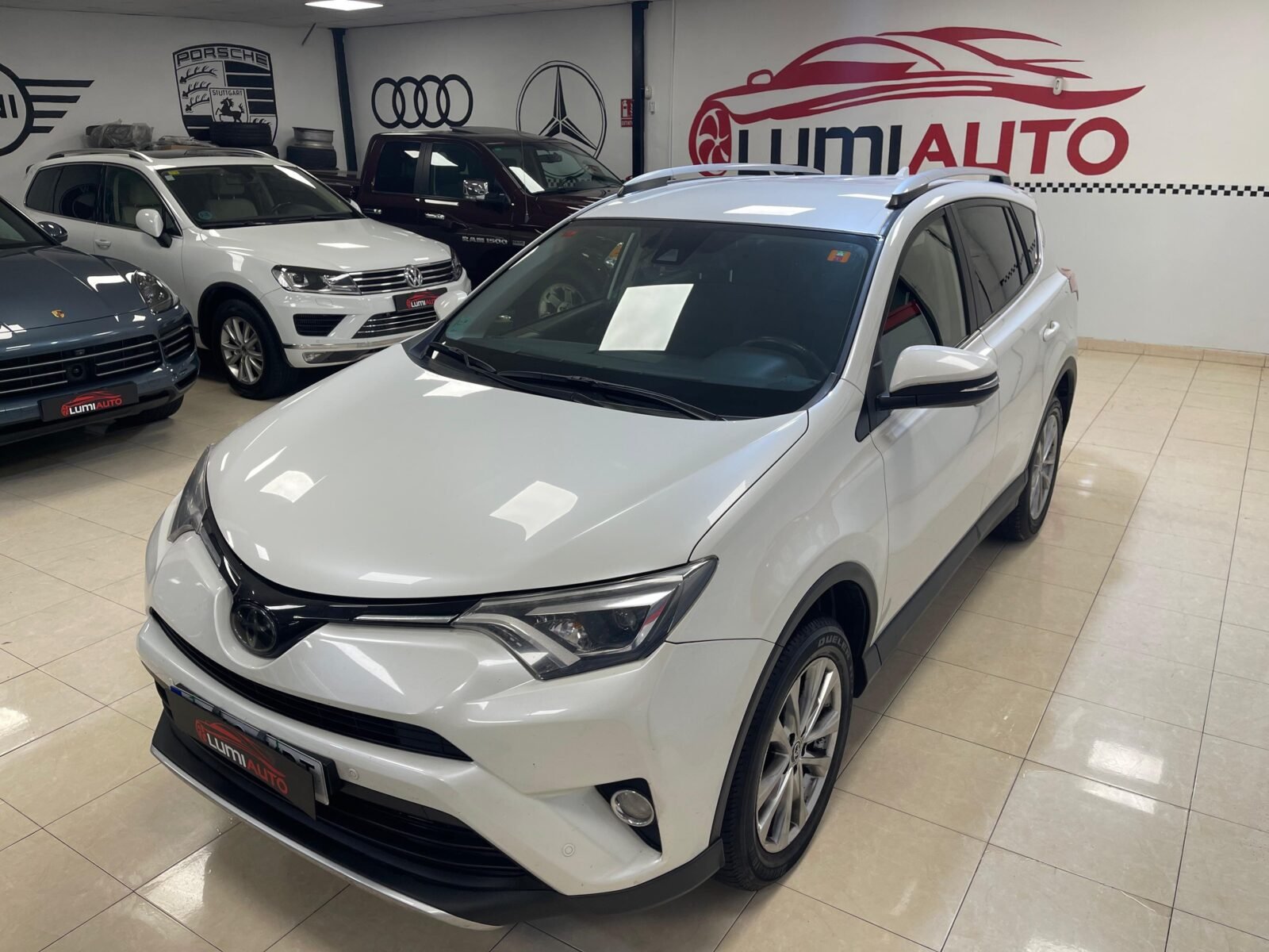 TOYOTA RAV4 150D