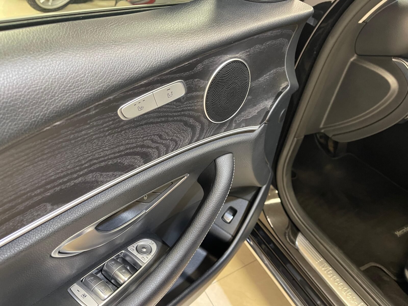 MERCEDES-BENZ E-class 220d