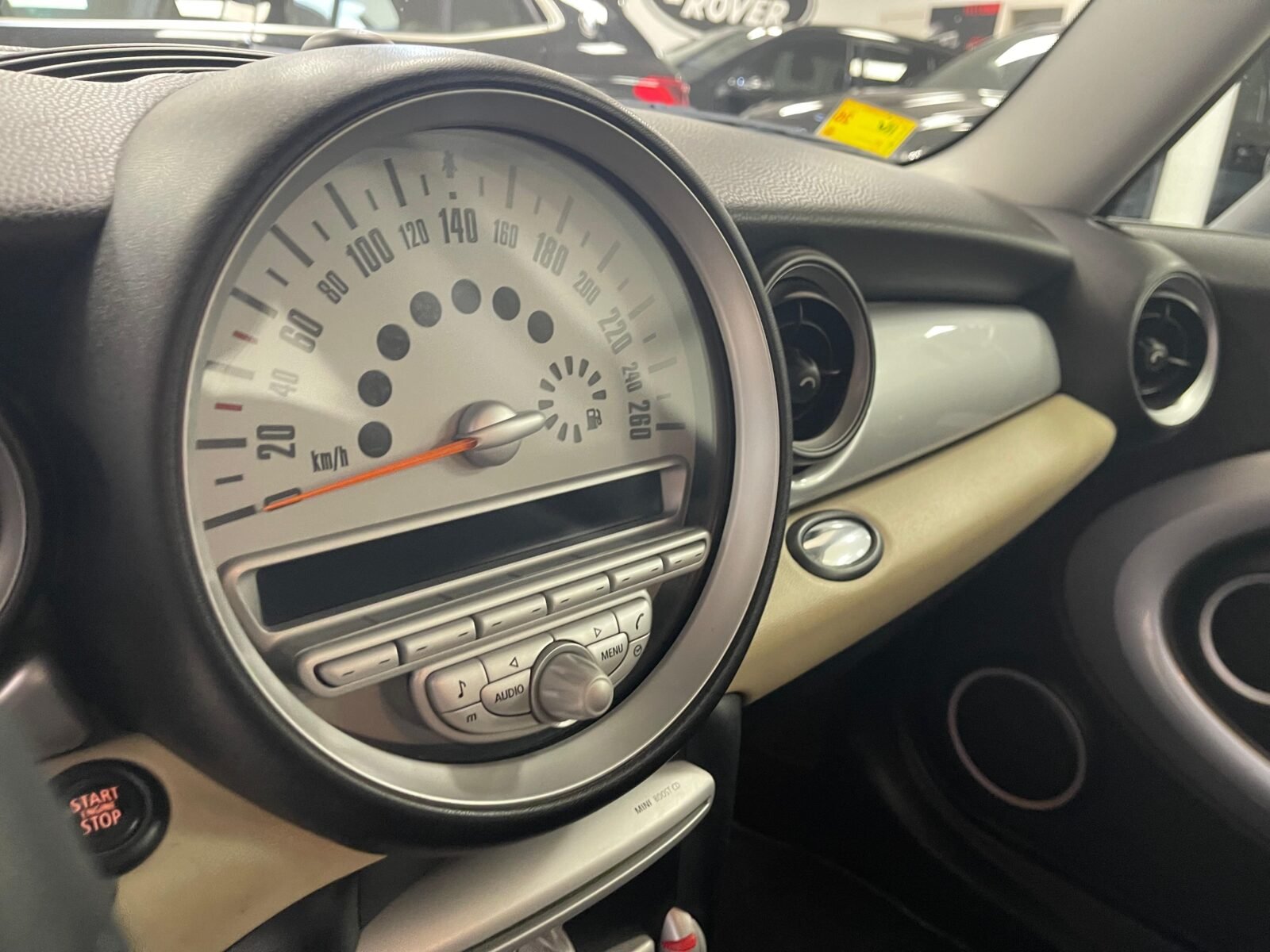 MINI Cooper D 1.6