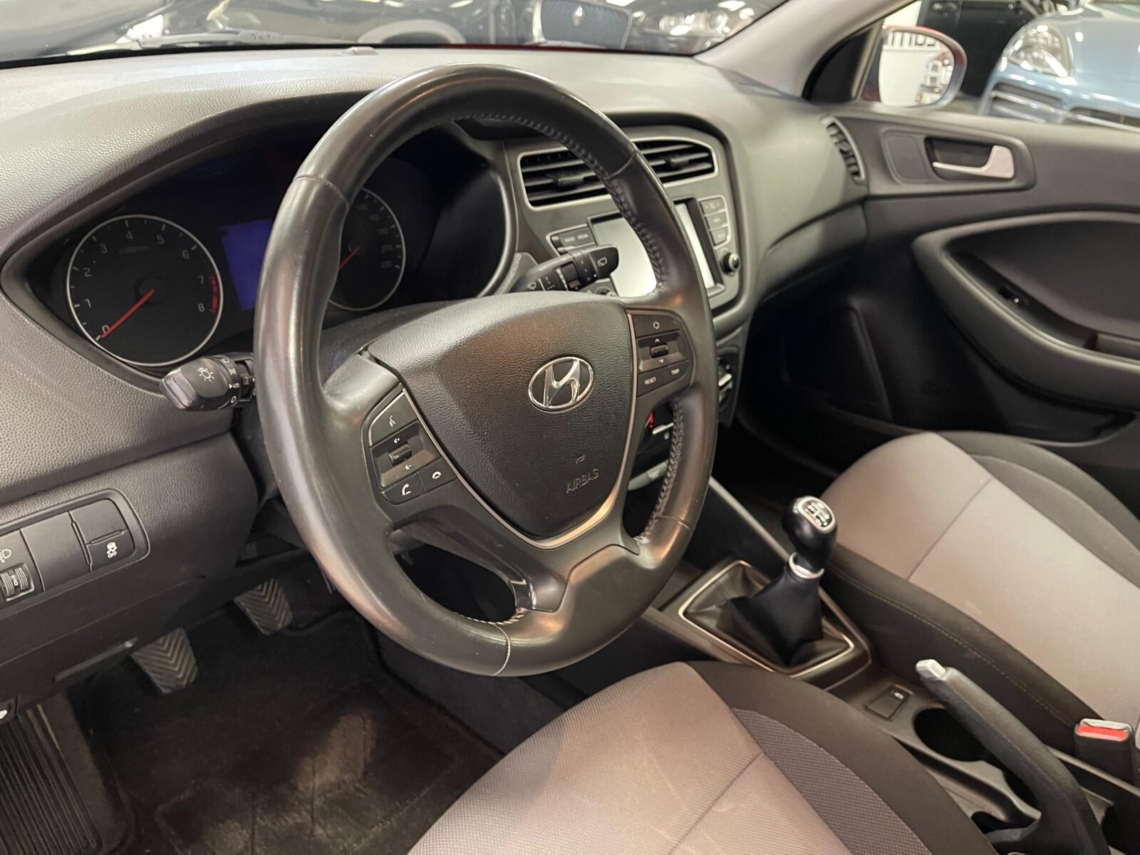 HYUNDAI 1.2