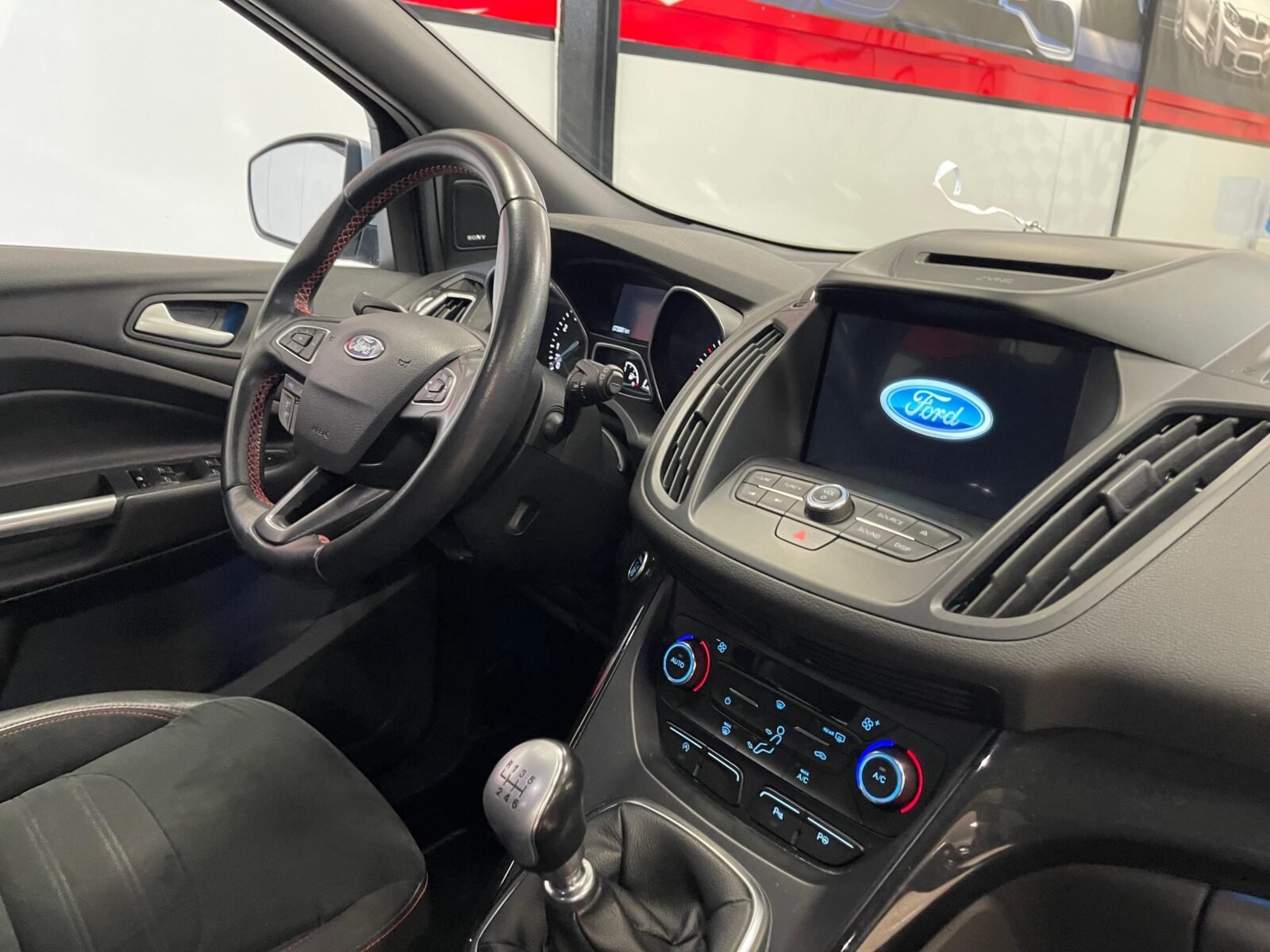 FORD Kuga 1.5 Ecoboost