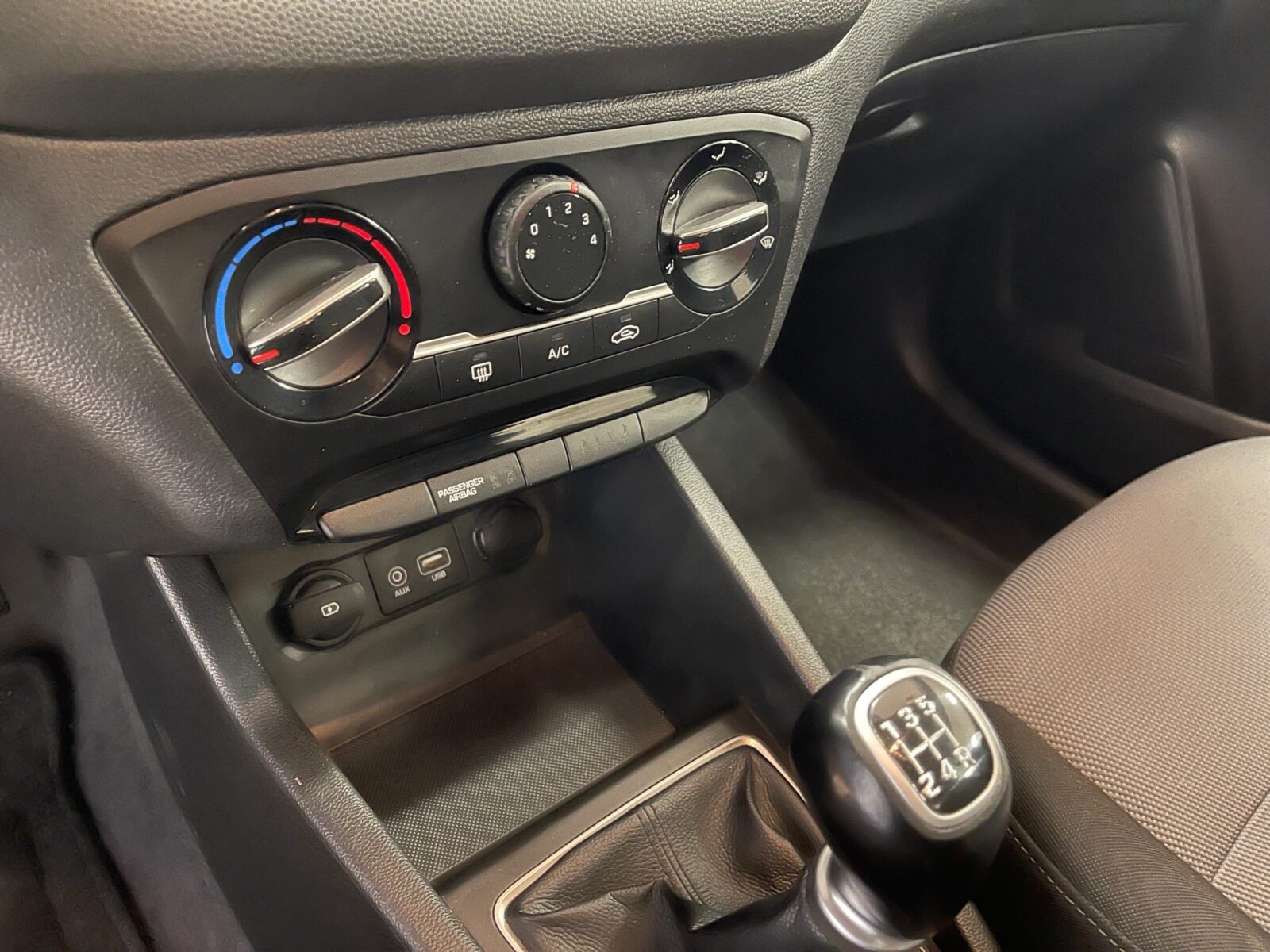 HYUNDAI 1.2