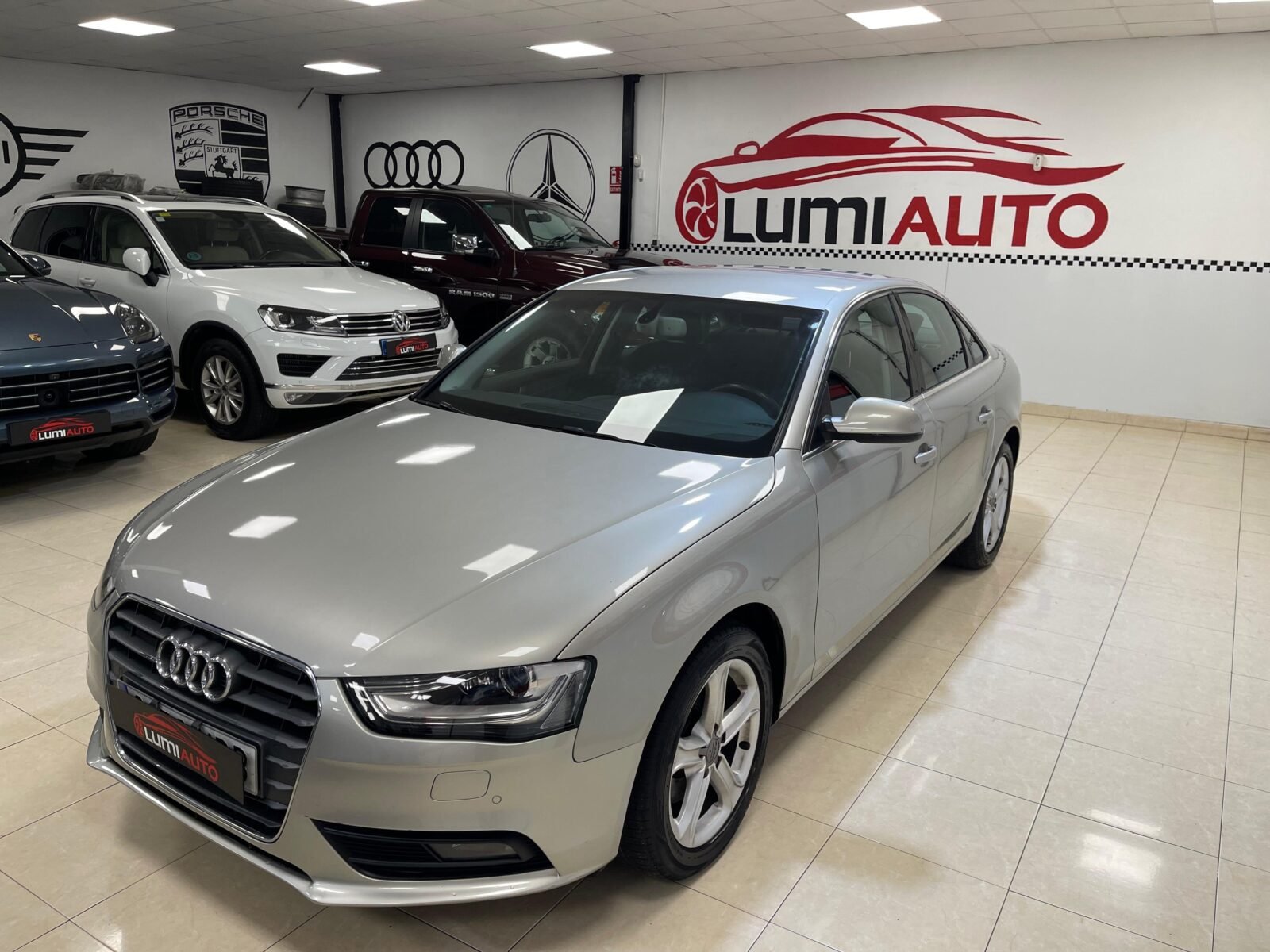 AUDI A4 2.0 TDI
