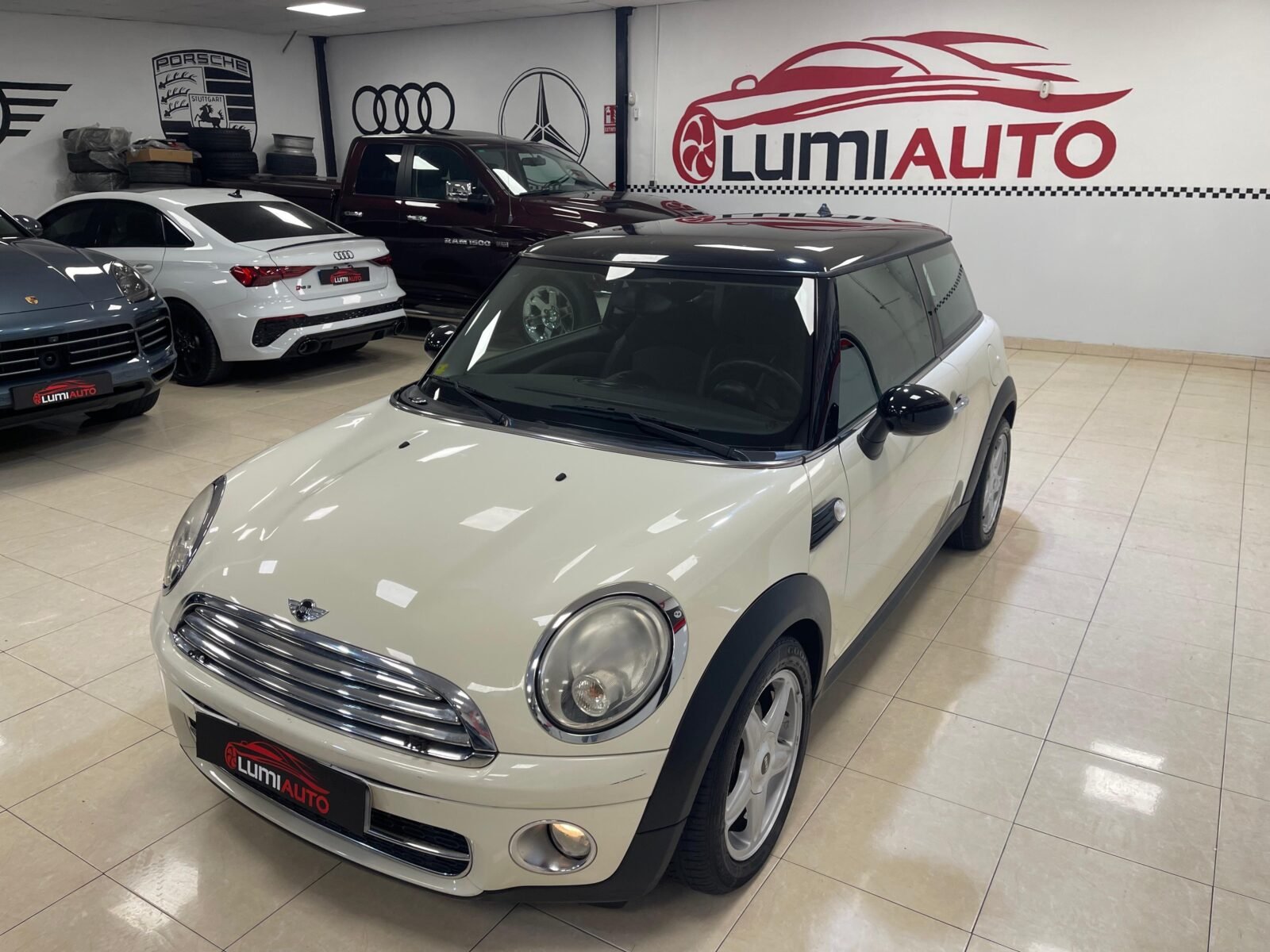 MINI Cooper D 1.6