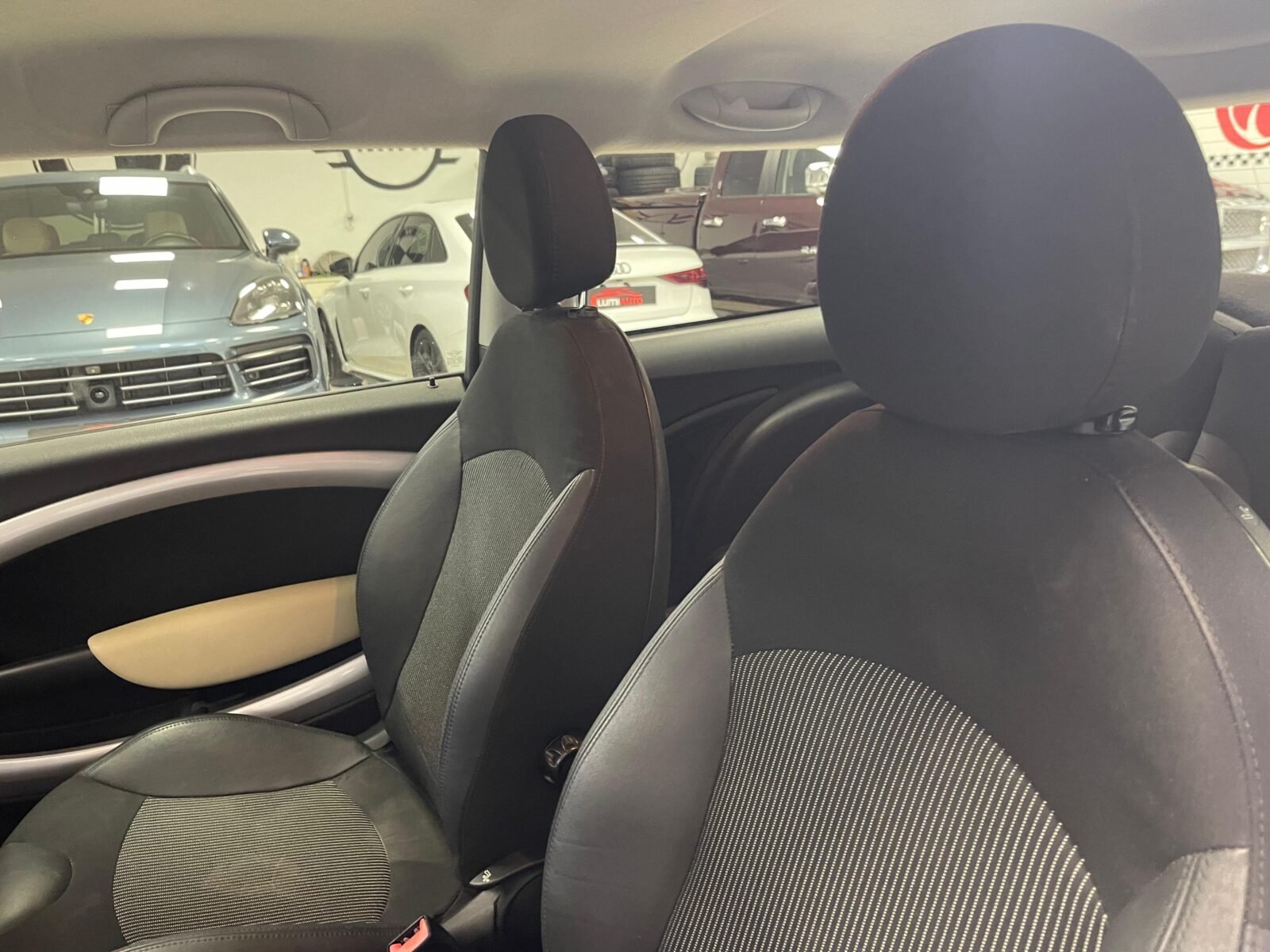 MINI Cooper D 1.6