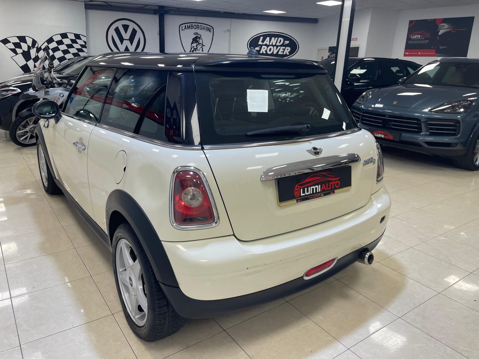 MINI Cooper D 1.6