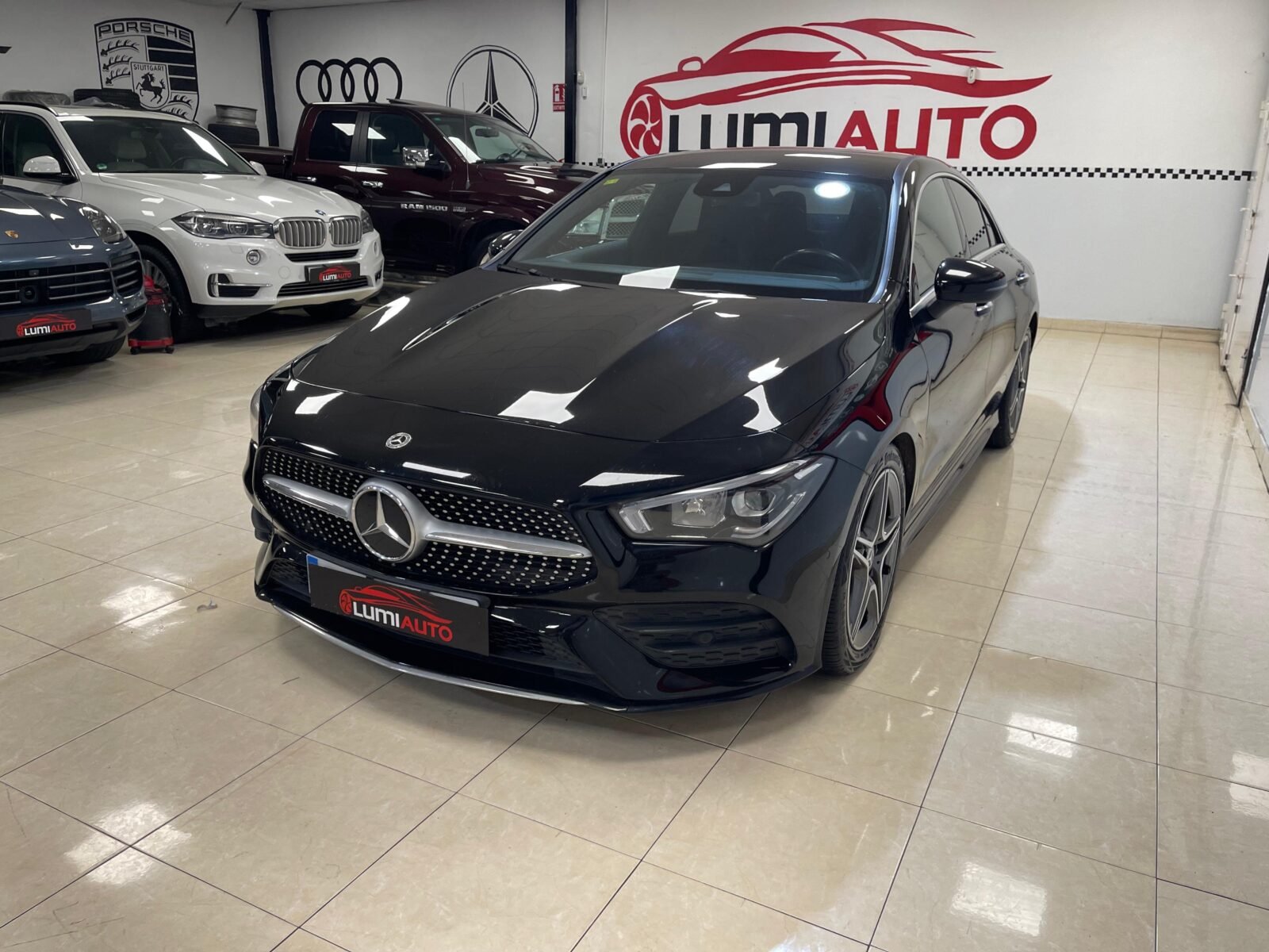 MERCEDES-BENZ CLA 200d AMG