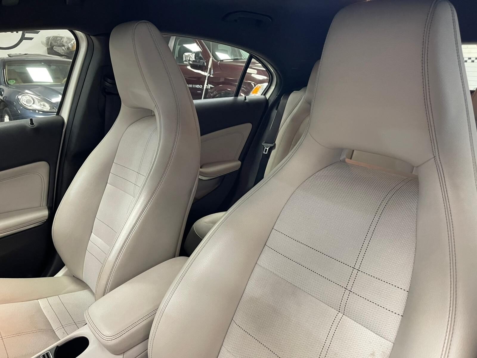 MERCEDES-BENZ CLASE A 180 CDI Urban