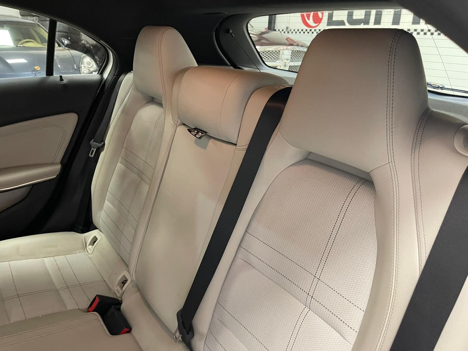 MERCEDES-BENZ CLASE A 180 CDI Urban
