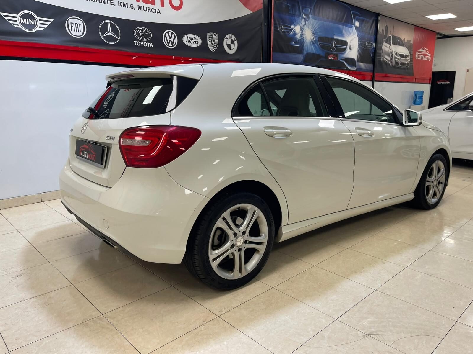 MERCEDES-BENZ CLASE A 180 CDI Urban