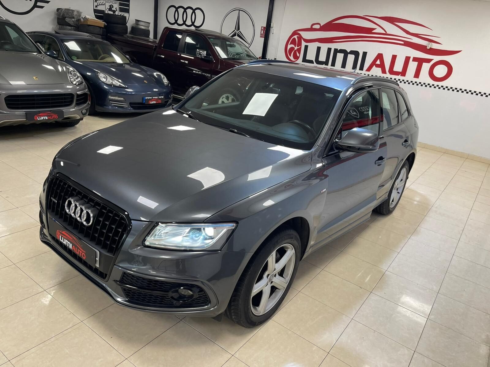 AUDI Q5 2.0 TFSI S-LINE
