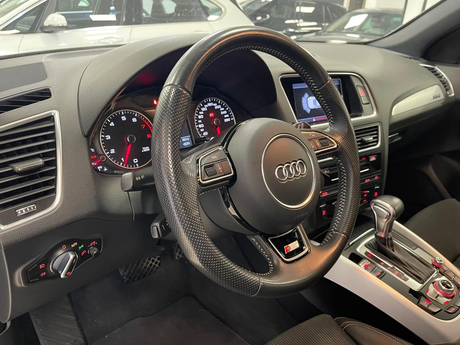 AUDI Q5 2.0 TFSI S-LINE