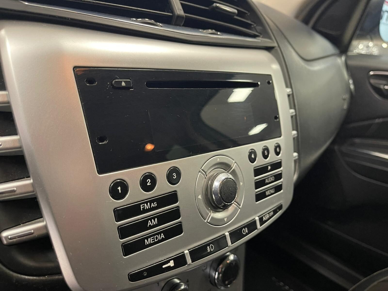 LANCIA DELTA 1.4 Tjet