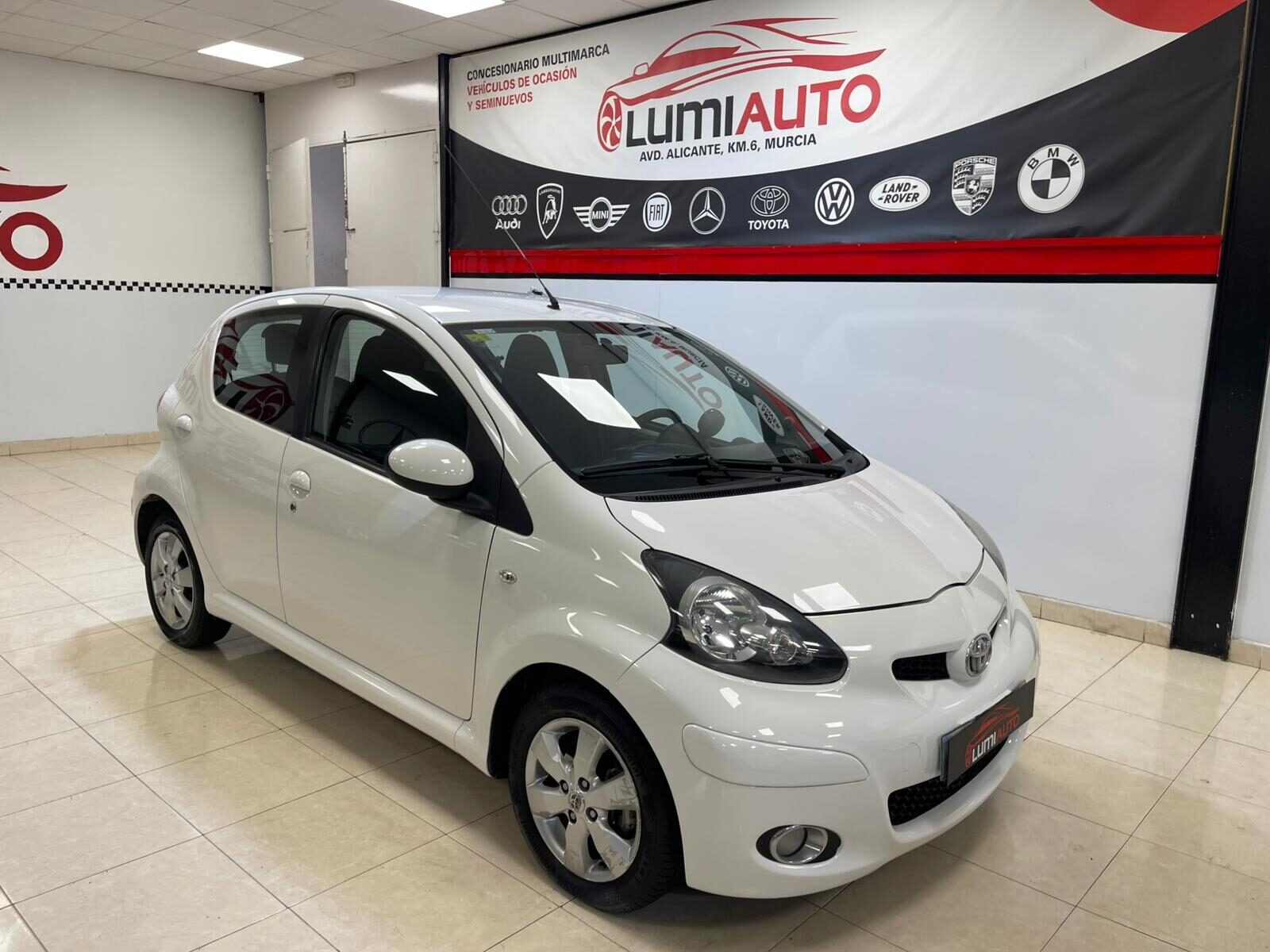 TOYOTA Aygo 1.0