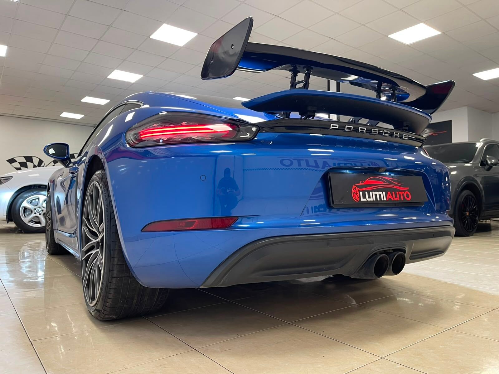 PORSCHE 718 Cayman S