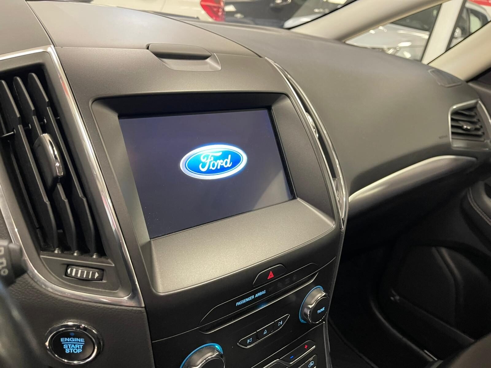 FORD S-MAX 2.0 TDCI TITANIUM