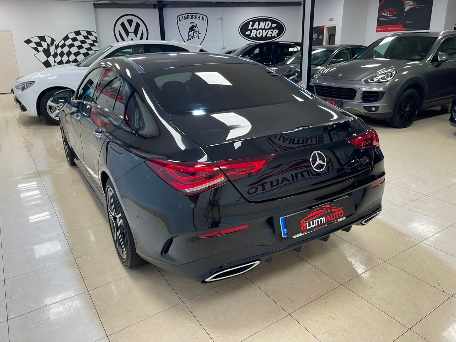 MERCEDES-BENZ CLA 200d AMG