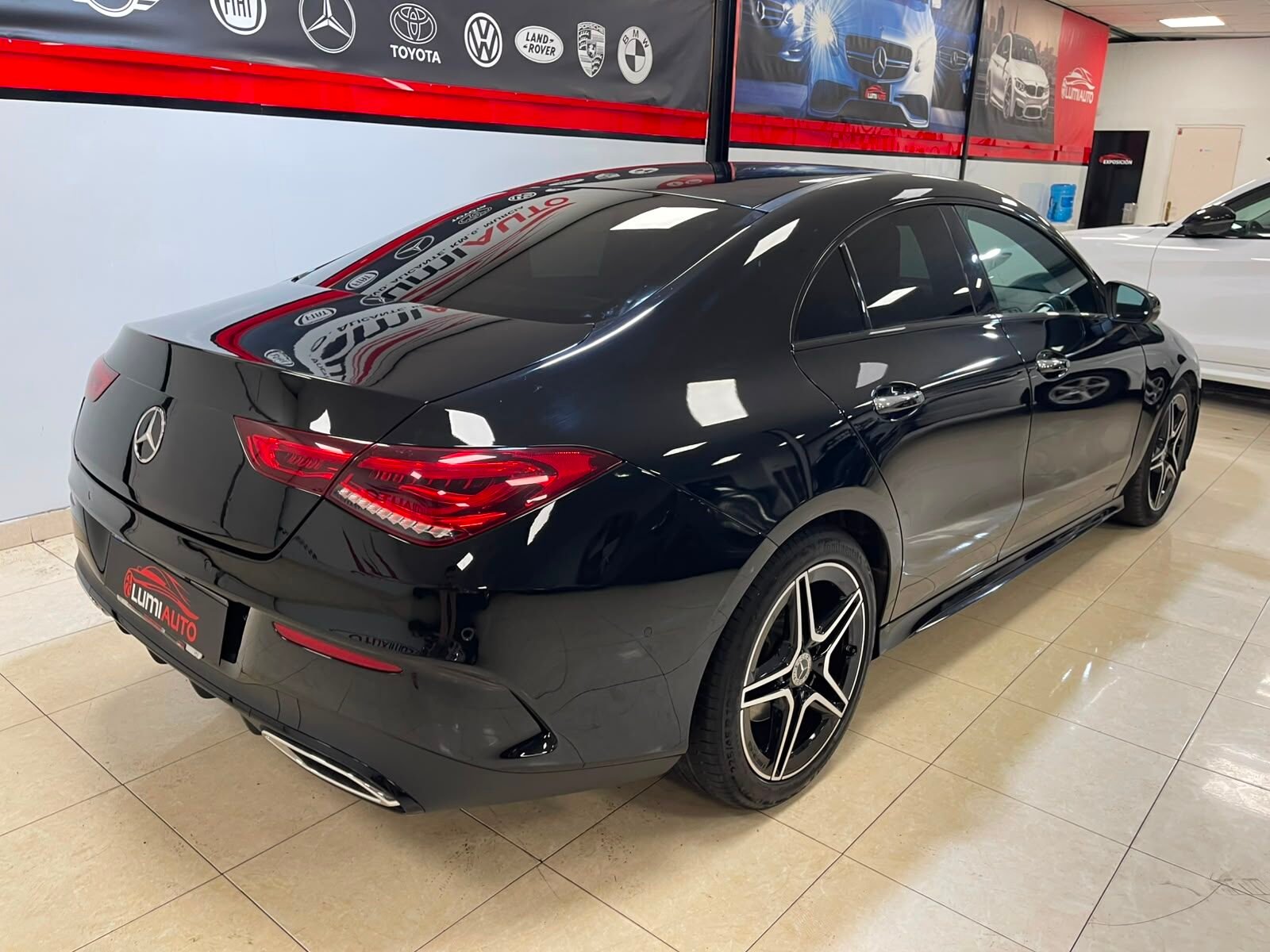 MERCEDES-BENZ CLA 200d AMG