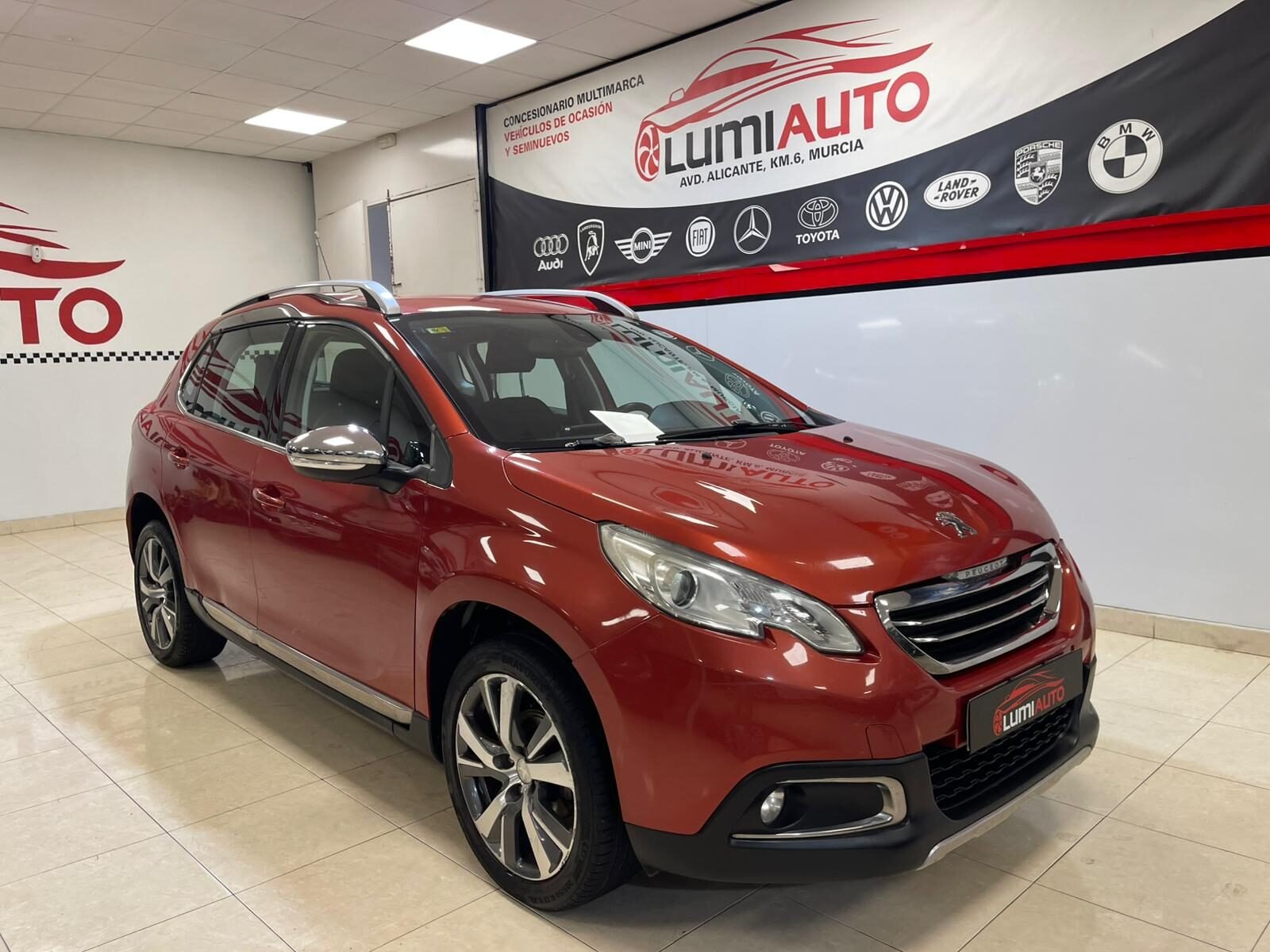PEUGEOT 2008 1.6 HDI Allure