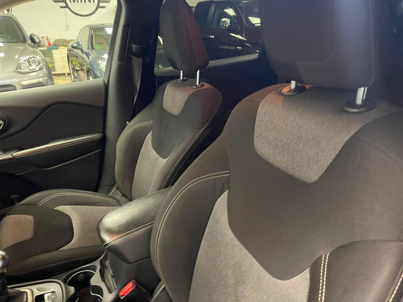 JEEP Cherokee 2.0