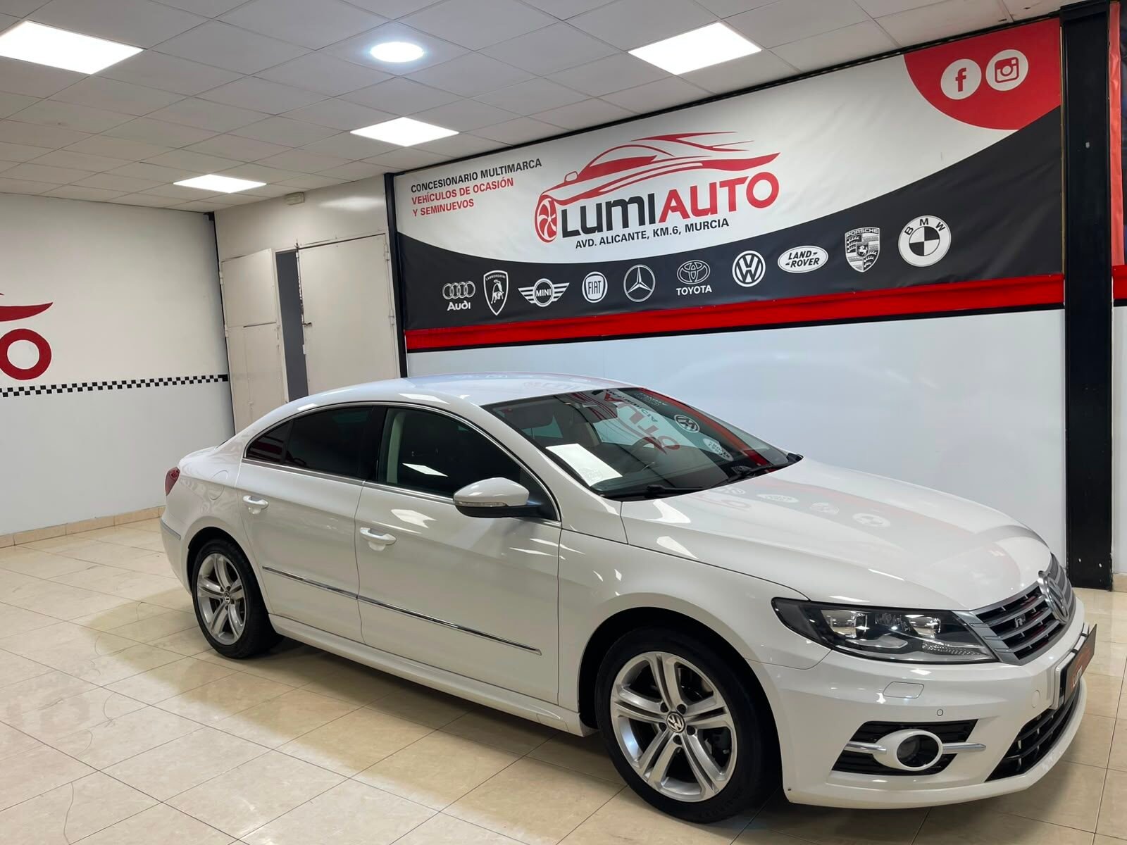 VOLKSWAGEN CC 2.0 TDI R-LINE