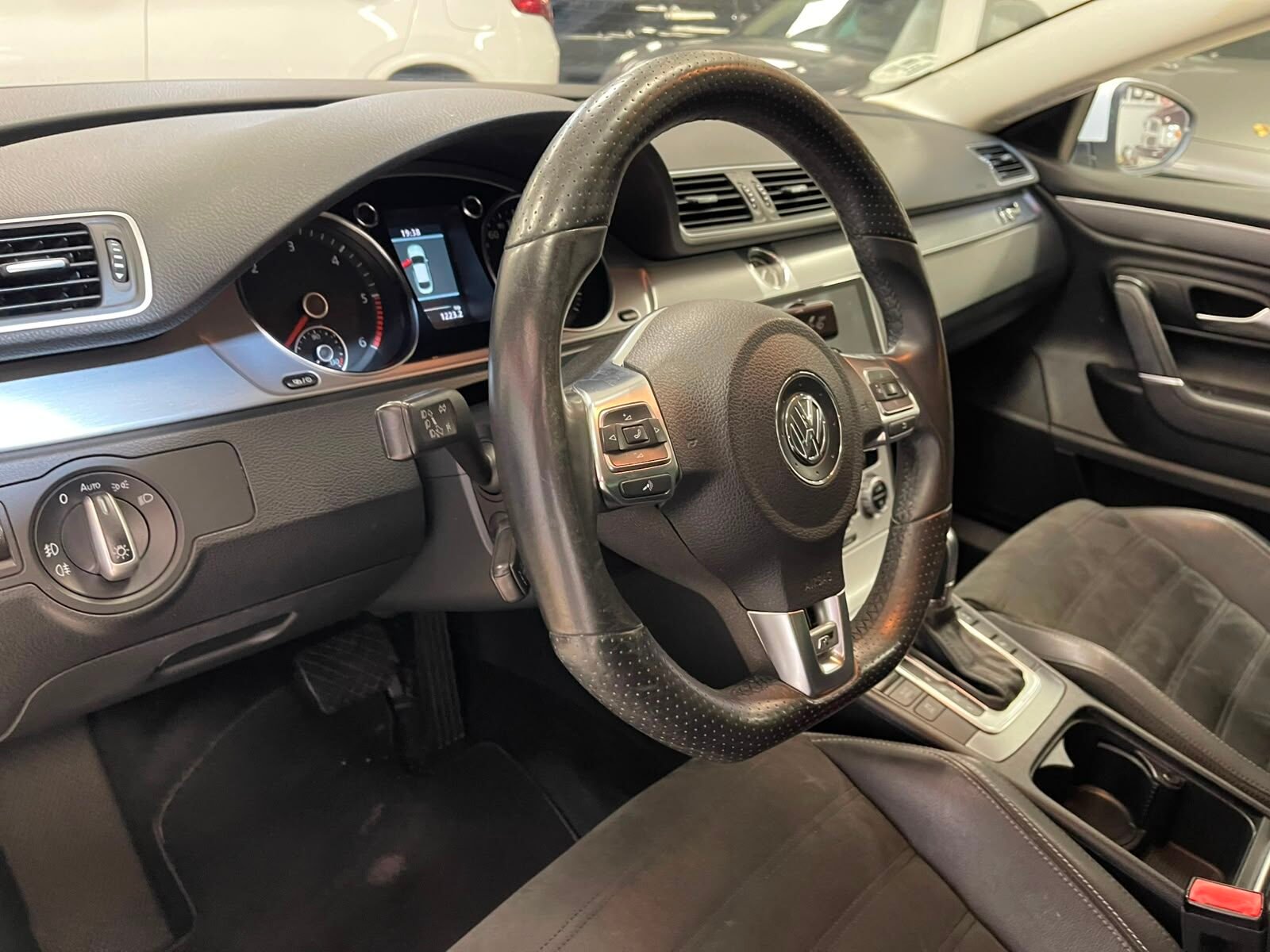 VOLKSWAGEN CC 2.0 TDI R-LINE