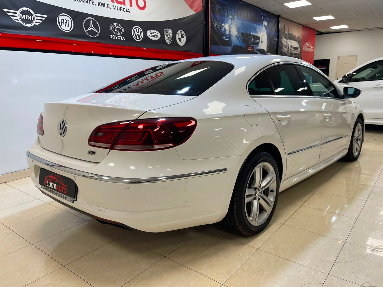 VOLKSWAGEN CC 2.0 TDI R-LINE