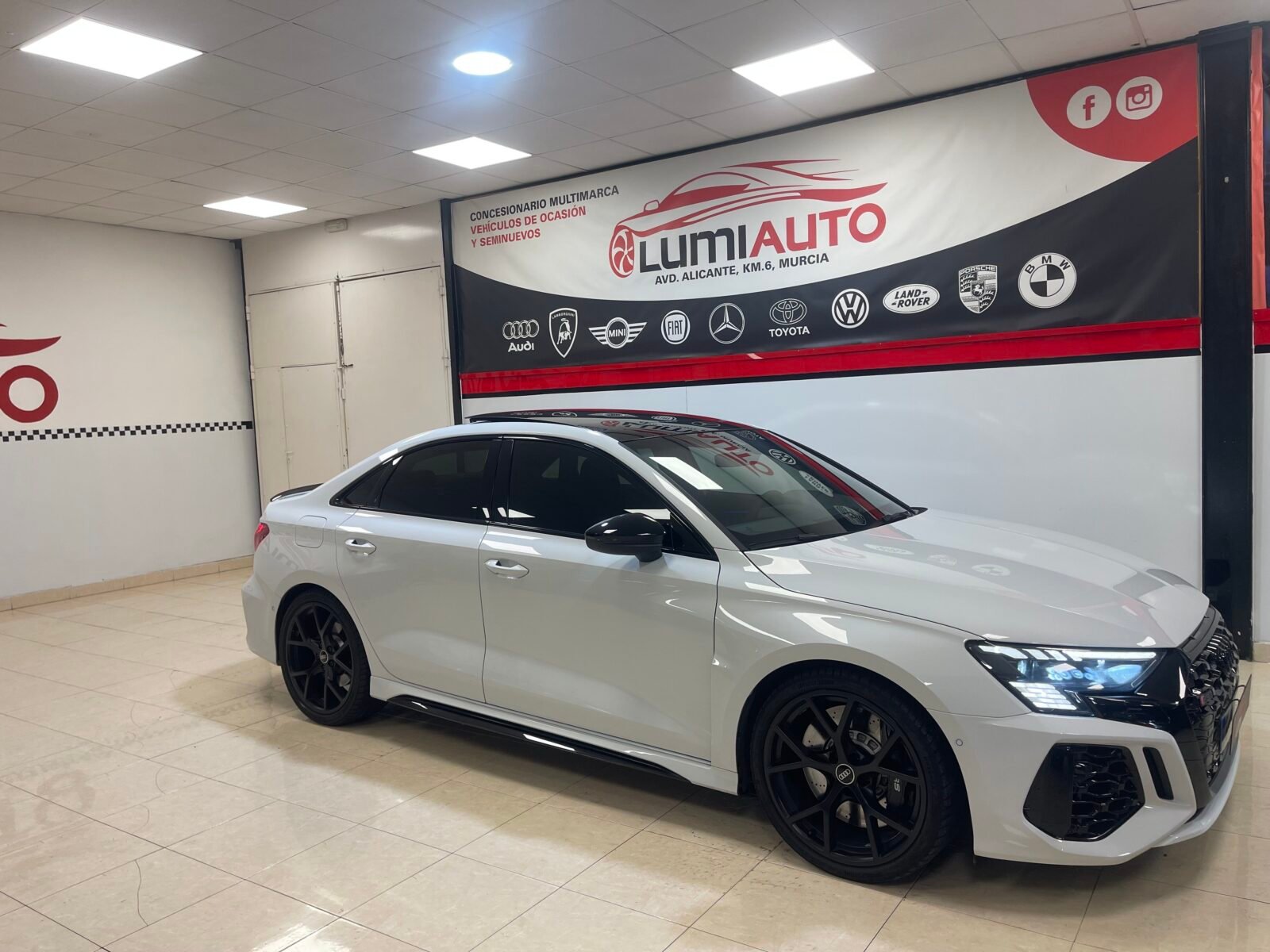 AUDI RS3 Sedan