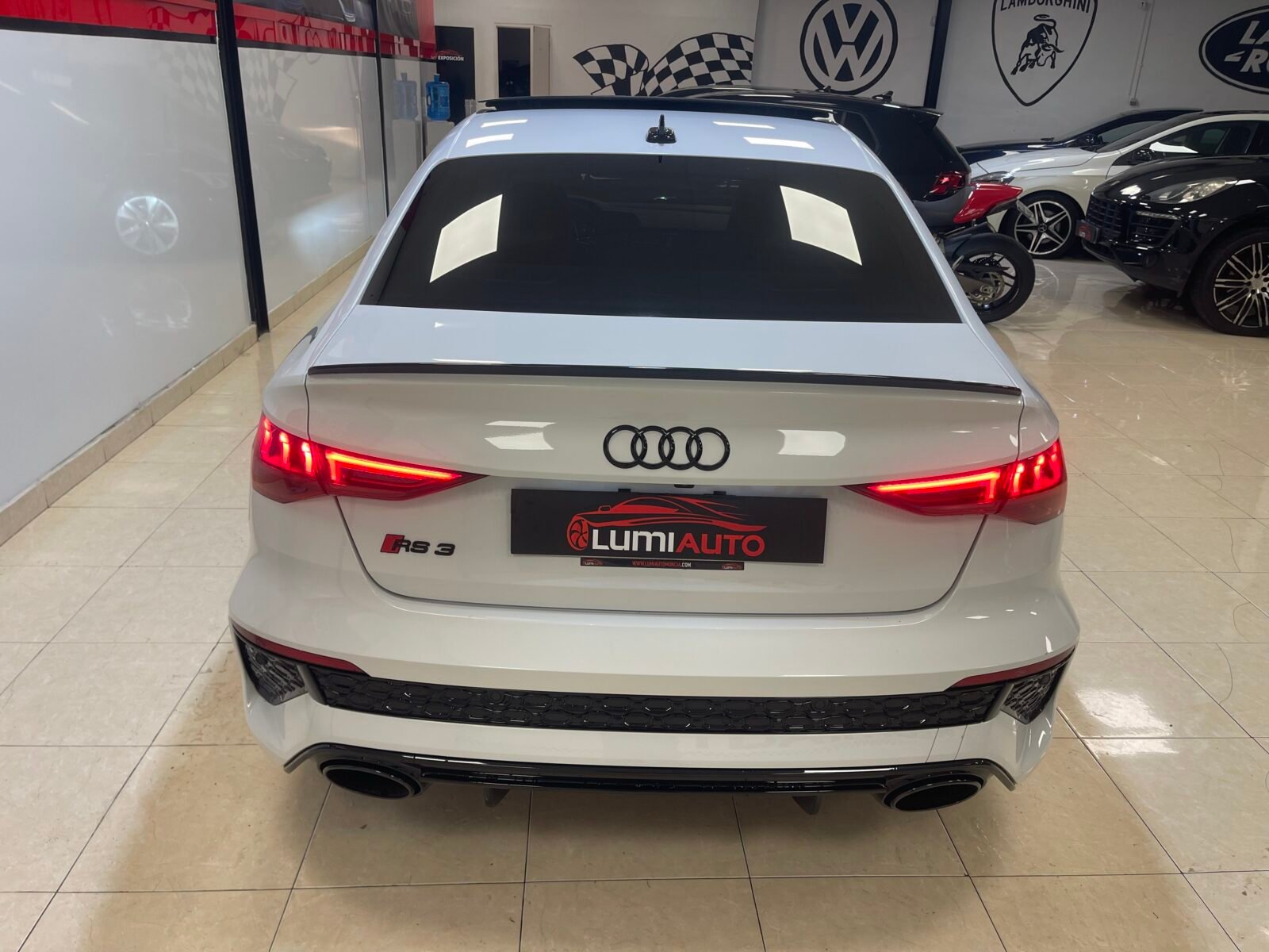 AUDI RS3 Sedan