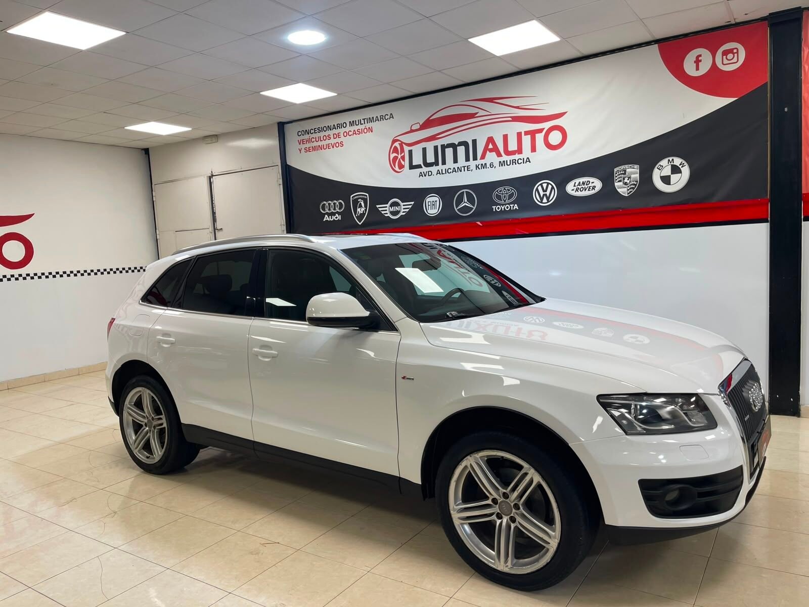 AUDI Q5 2.0 TDI 