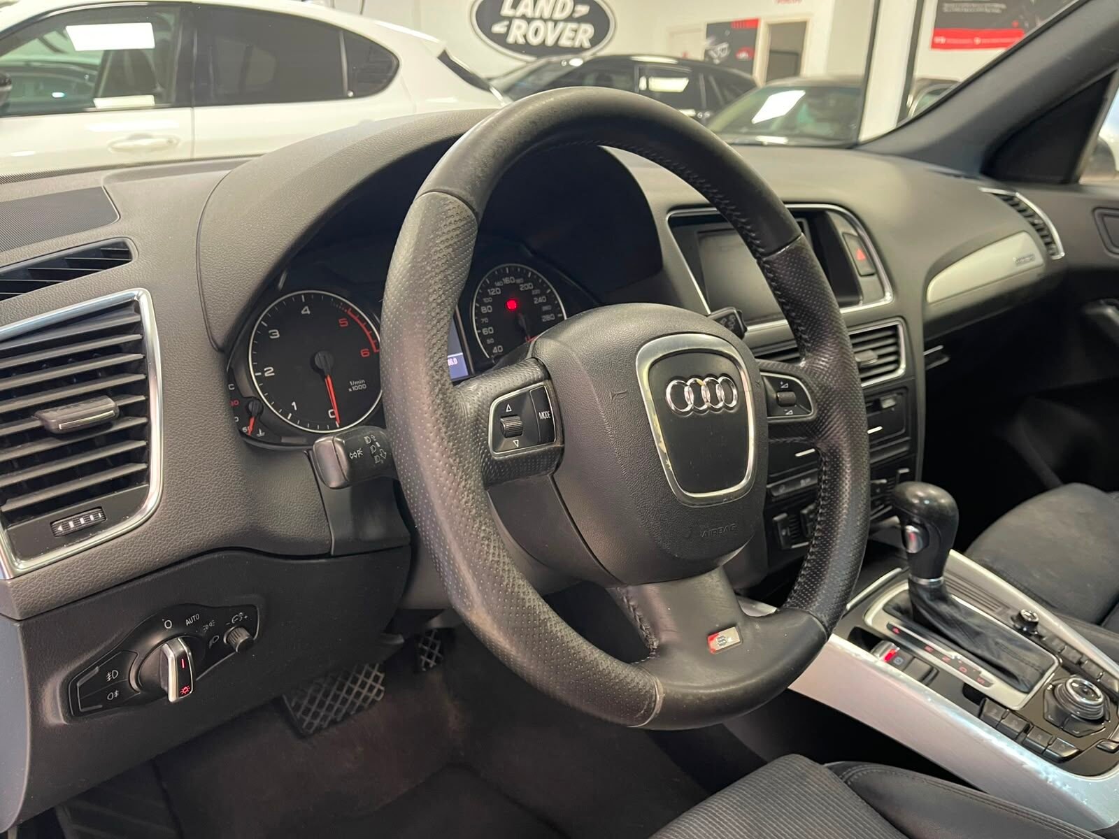 AUDI Q5 2.0 TDI 