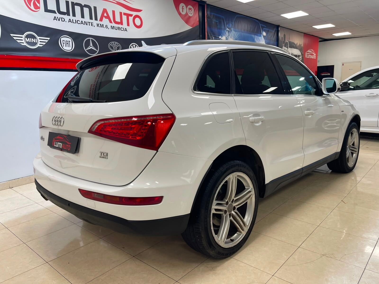 AUDI Q5 2.0 TDI 