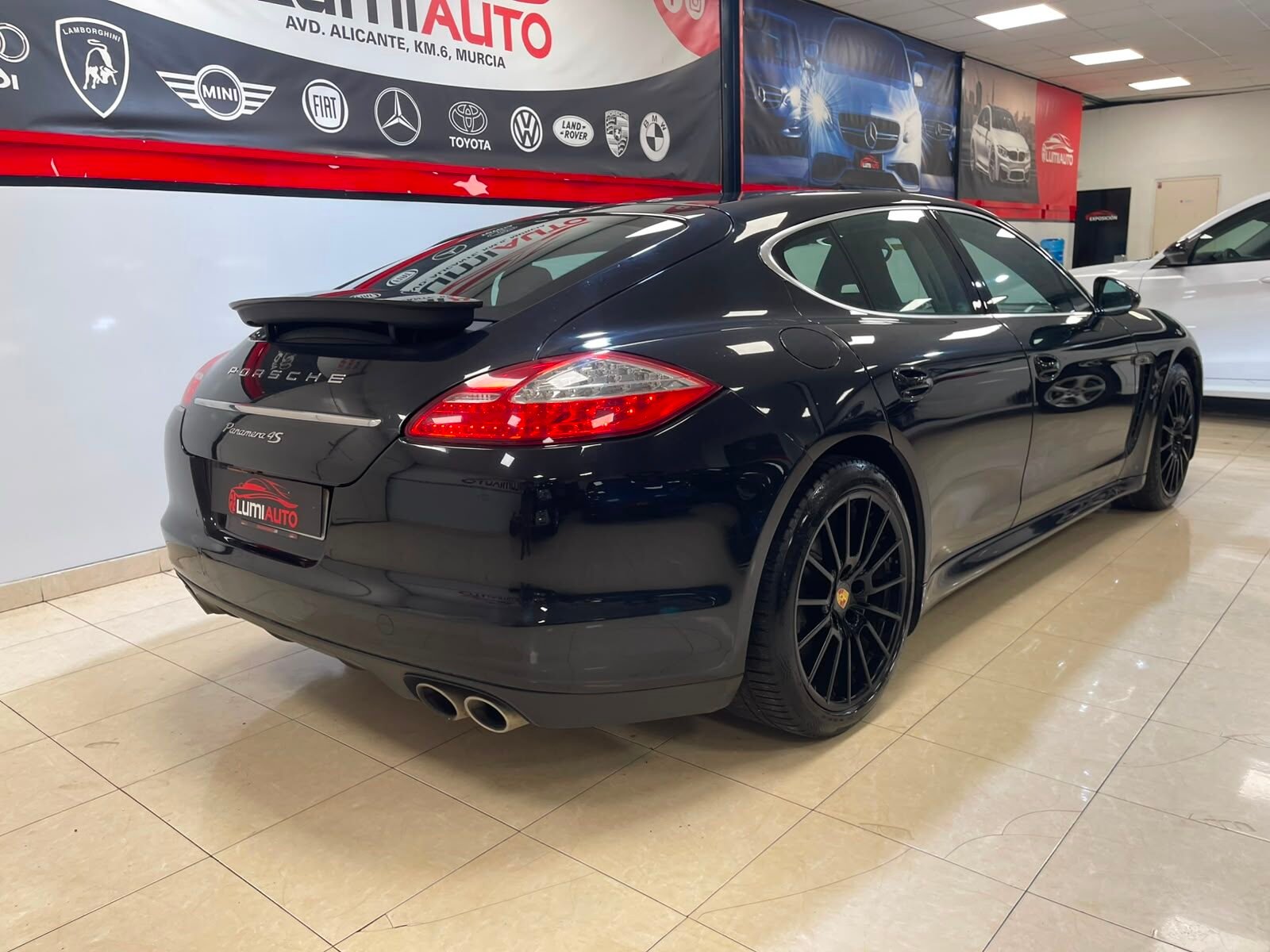 PORSCHE Panamera 4.8 S
