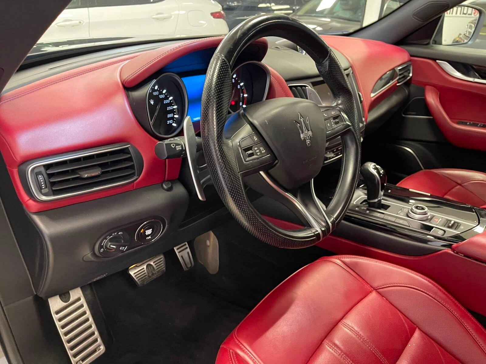 MASERATI Levante V6 Q4