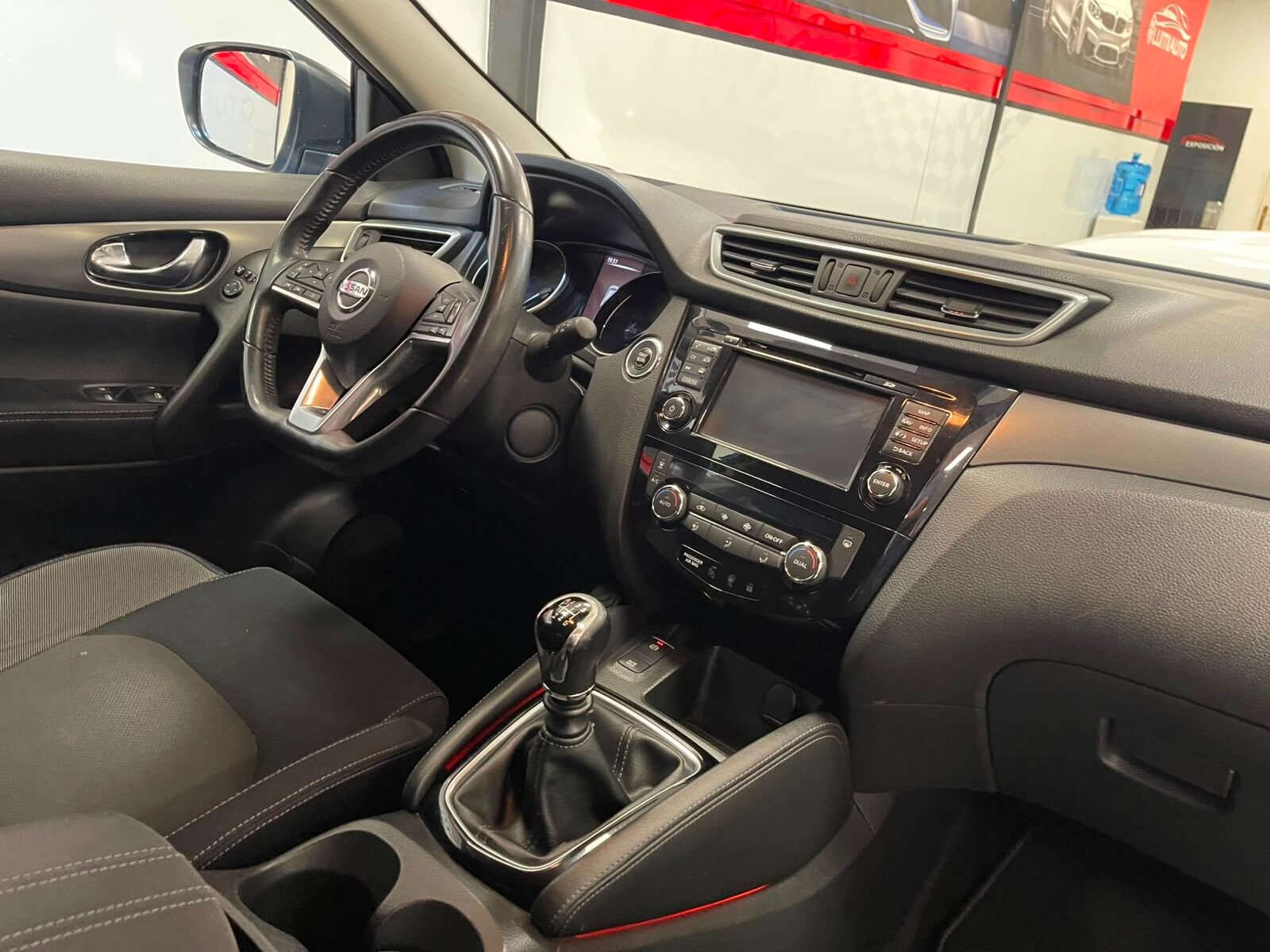 NISSAN Qashqai 1.2 DIGT
