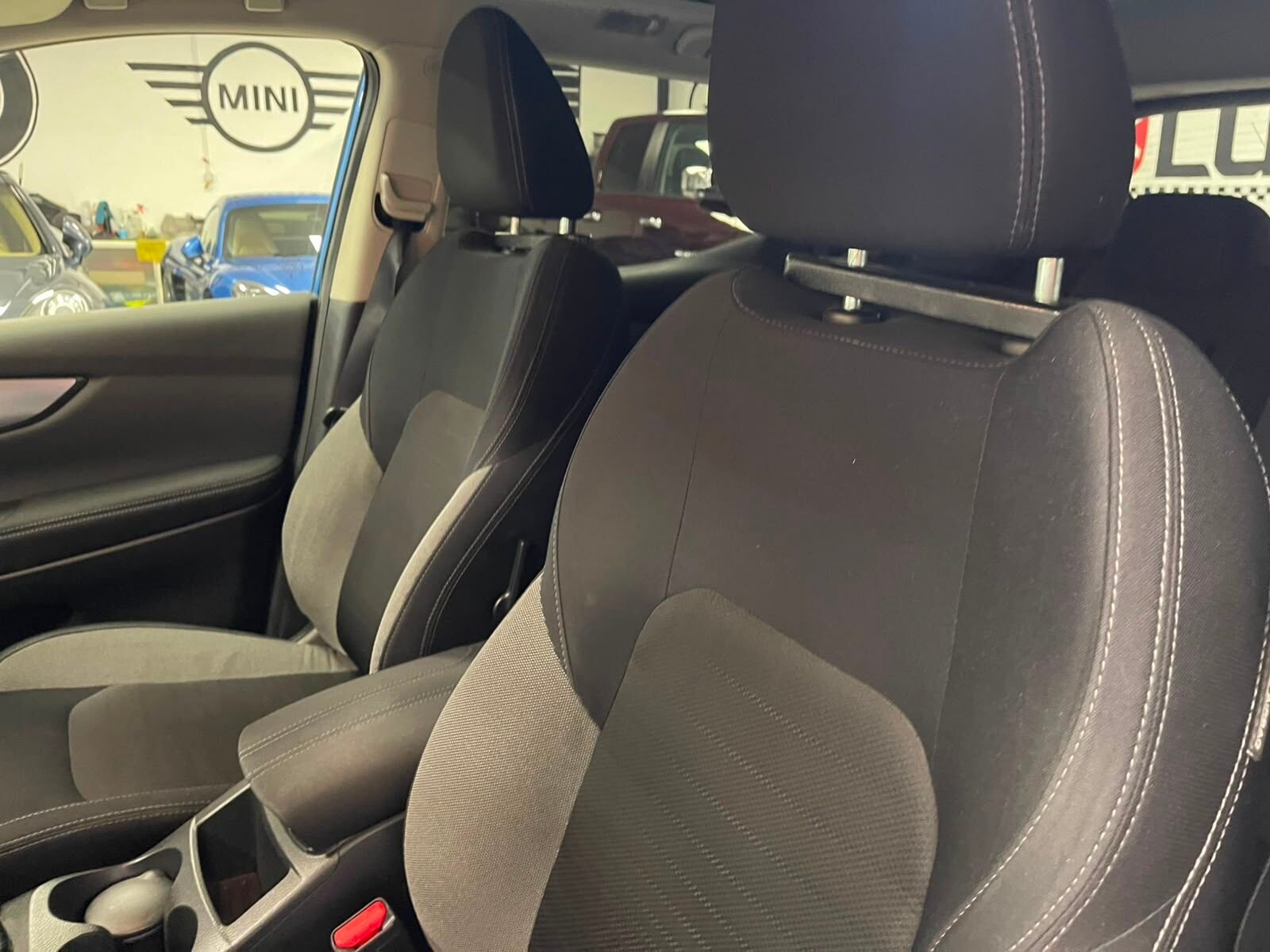 NISSAN Qashqai 1.2 DIGT