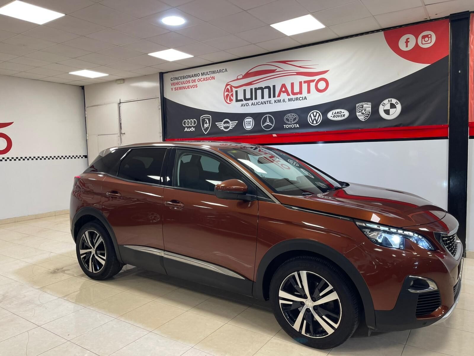 PEUGEOT 3008 1.6 HDI Allure