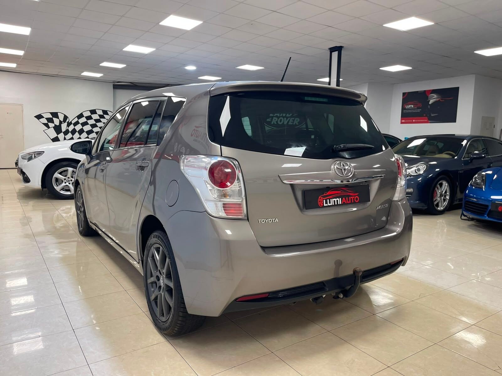 TOYOTA VERSO 1.6D