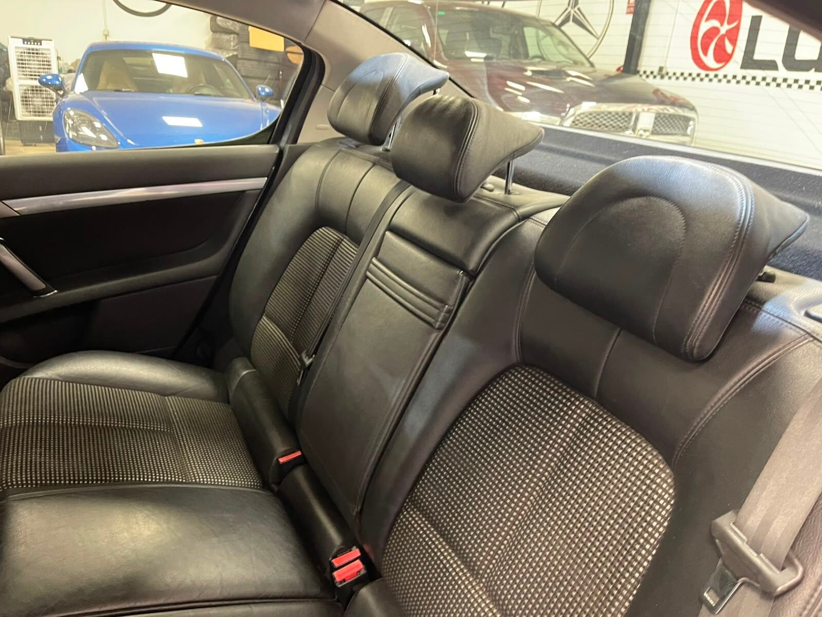 PEUGEOT 407 2.0 HDI SPORT
