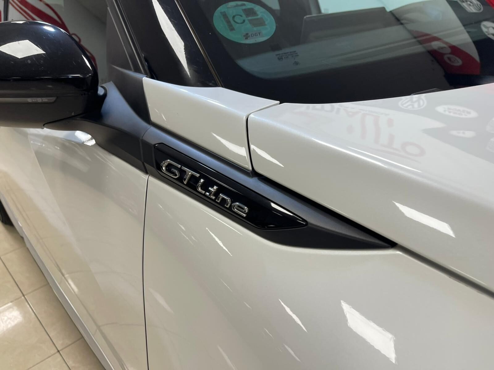 PEUGEOT 2008 1.2 GT-LINE