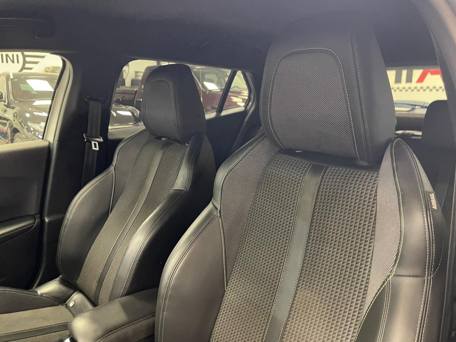 PEUGEOT 2008 1.2 GT-LINE