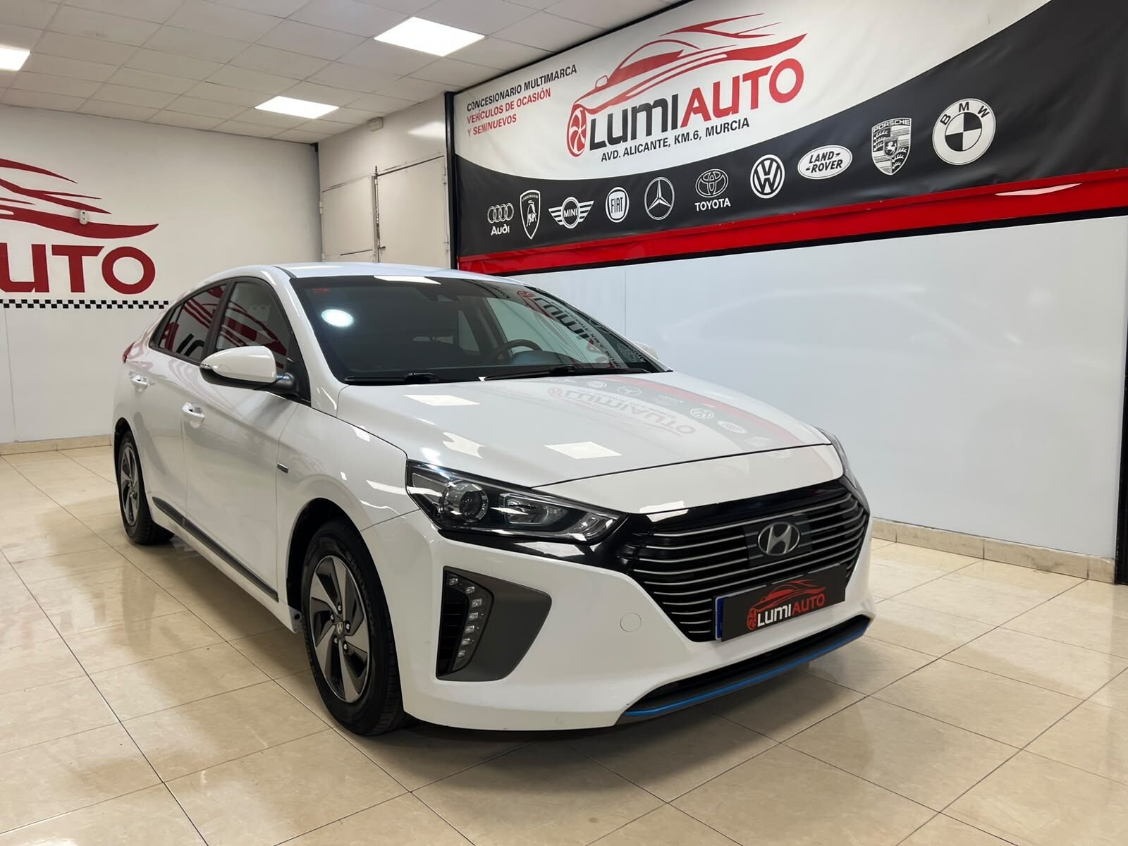 HYUNDAI IONIC 1.6 GDI Automatico
