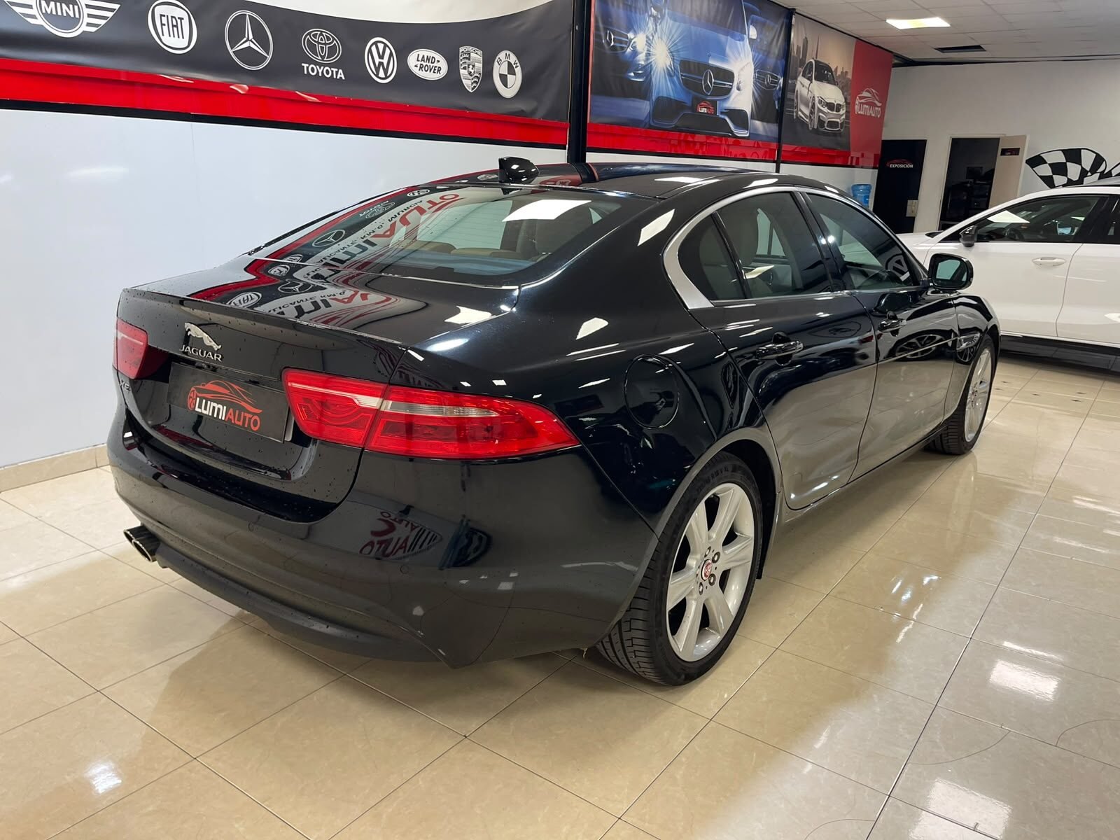JAGUAR XE 2.0 PORTFOLIO