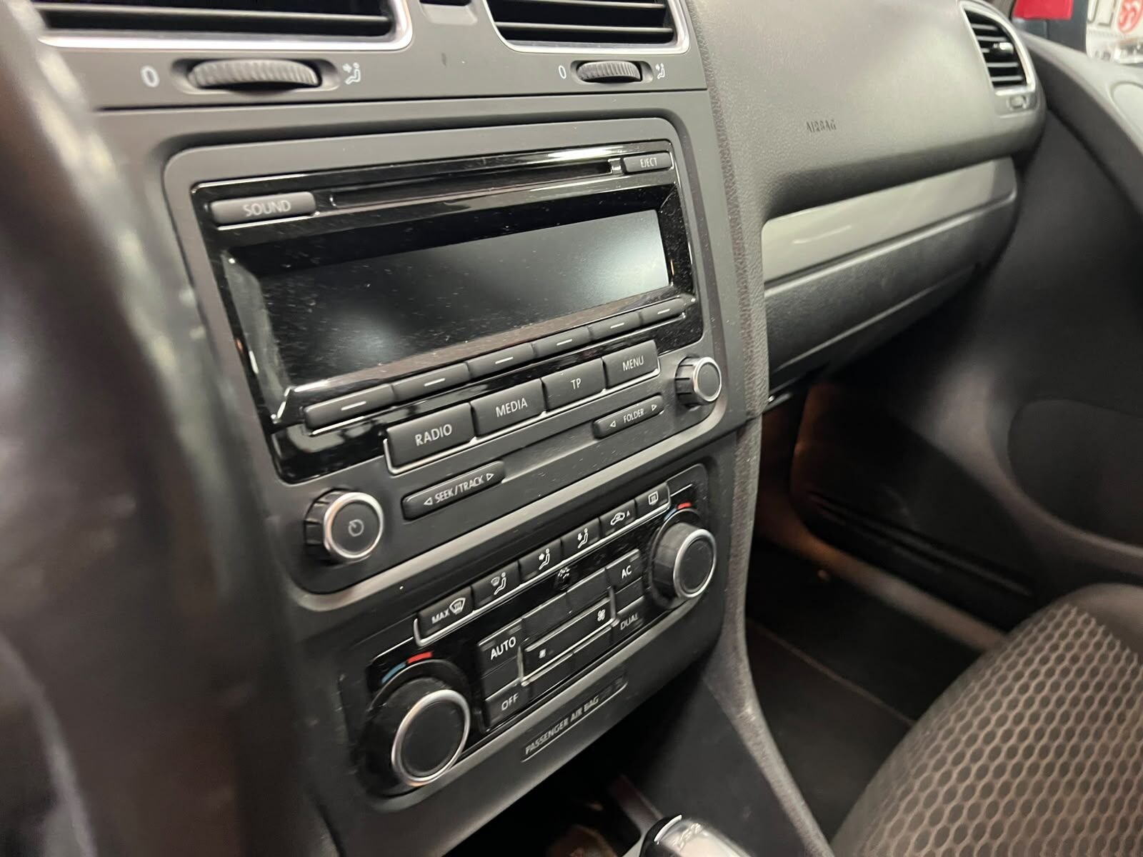 VOLKSWAGEN GOLF 1.6 TDI DSG SPORT