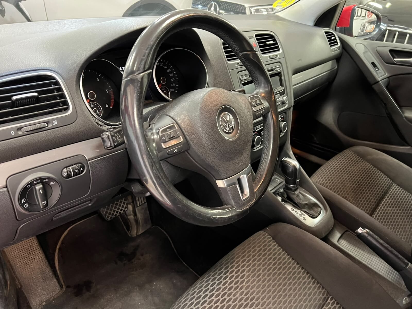 VOLKSWAGEN GOLF 1.6 TDI DSG SPORT