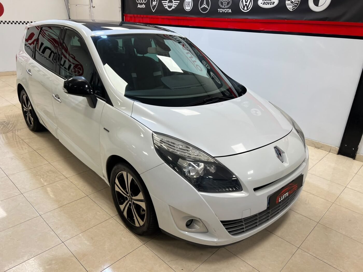 RENAULT Grand Scenic Bose Edition dCi
