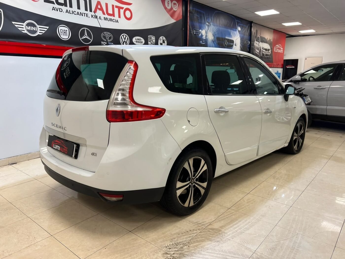 RENAULT Grand Scenic Bose Edition dCi